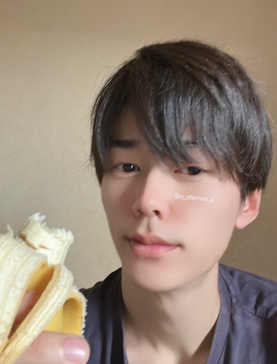 てむ tweet media