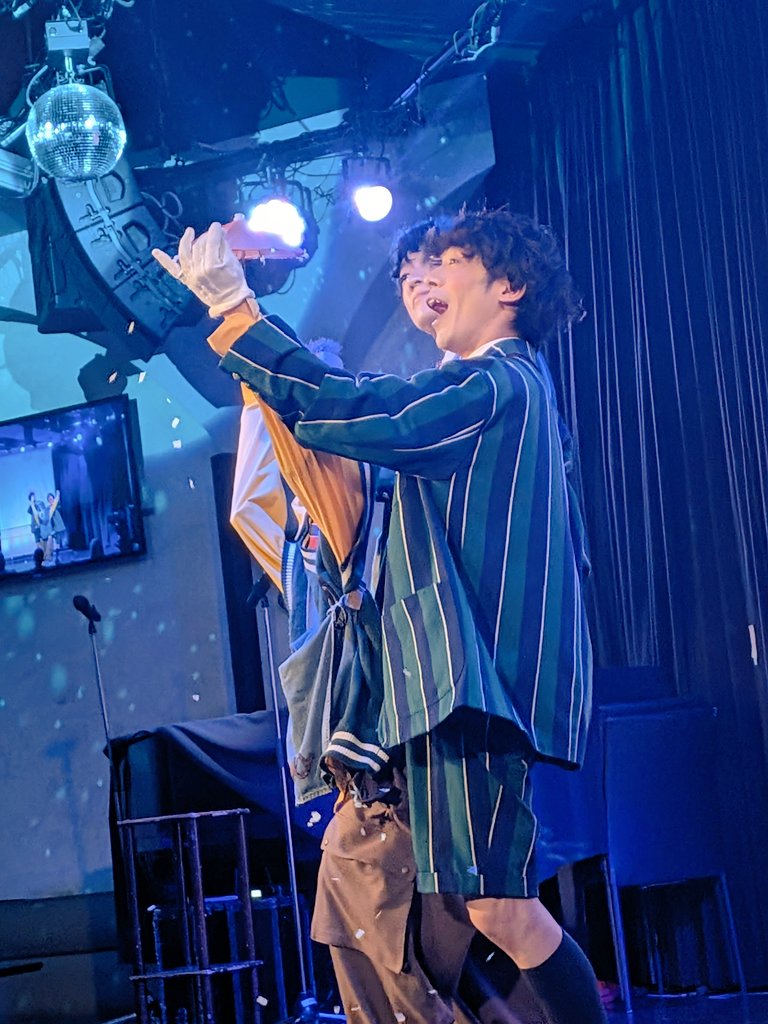 nozu1129's tweet photo. 2026.7.14
ラドンナ原宿にて。
毎回ほんとおしゃれ!
#猛暑を避けナイト
#Tapulse https://t.co/7DX21hVkes