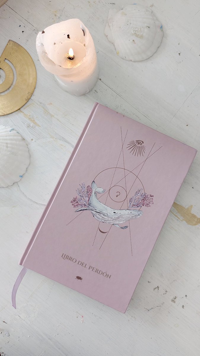 CasaLefay's tweet photo. Veo a más de uno necesitando urgentemente este libro... https://t.co/MPFD7DliZR