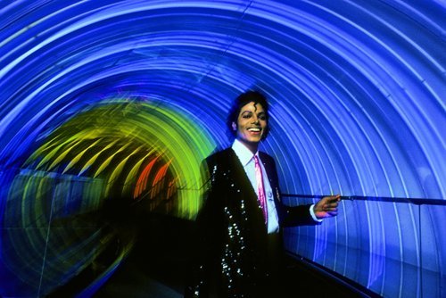 captaineomjjx's tweet photo. Michael Jackson, 1984 https://t.co/t3FlP0Rtnq