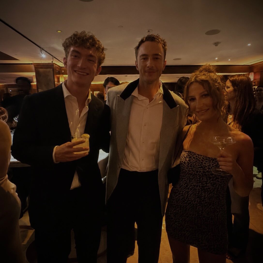 starkeyupdated's tweet photo. Drew Starkey at the ‘LUCKY’ premiere after party last night at Sunset Tower hotel in Los Angeles, California.

marissastapley via IG. https://t.co/1p7r288bbE