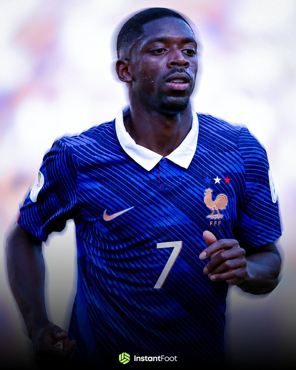 Vincent_1393's tweet photo. Ça parlait déjà des 3 étoiles et du design du prochain maillot alors qu'on était même pas en finale...

Tu m'étonnes que les joueurs se sont vus trop beaux. Une leçon d'humilité. https://t.co/nXNg4SKJJB