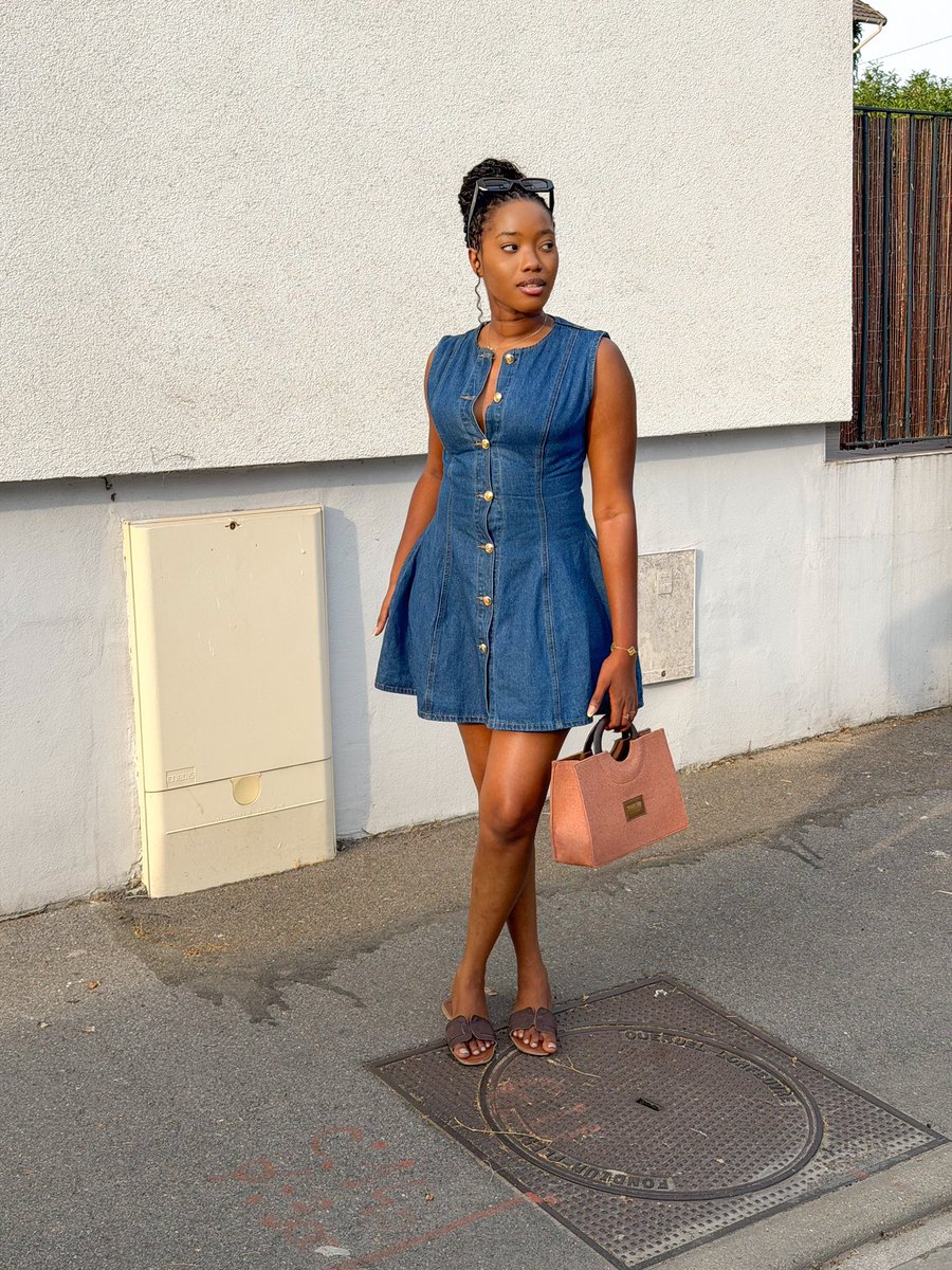 omgitsfsk's tweet photo. Je vais poster tous mes outfits de l’été 🏝️ https://t.co/aiqkSyBp45