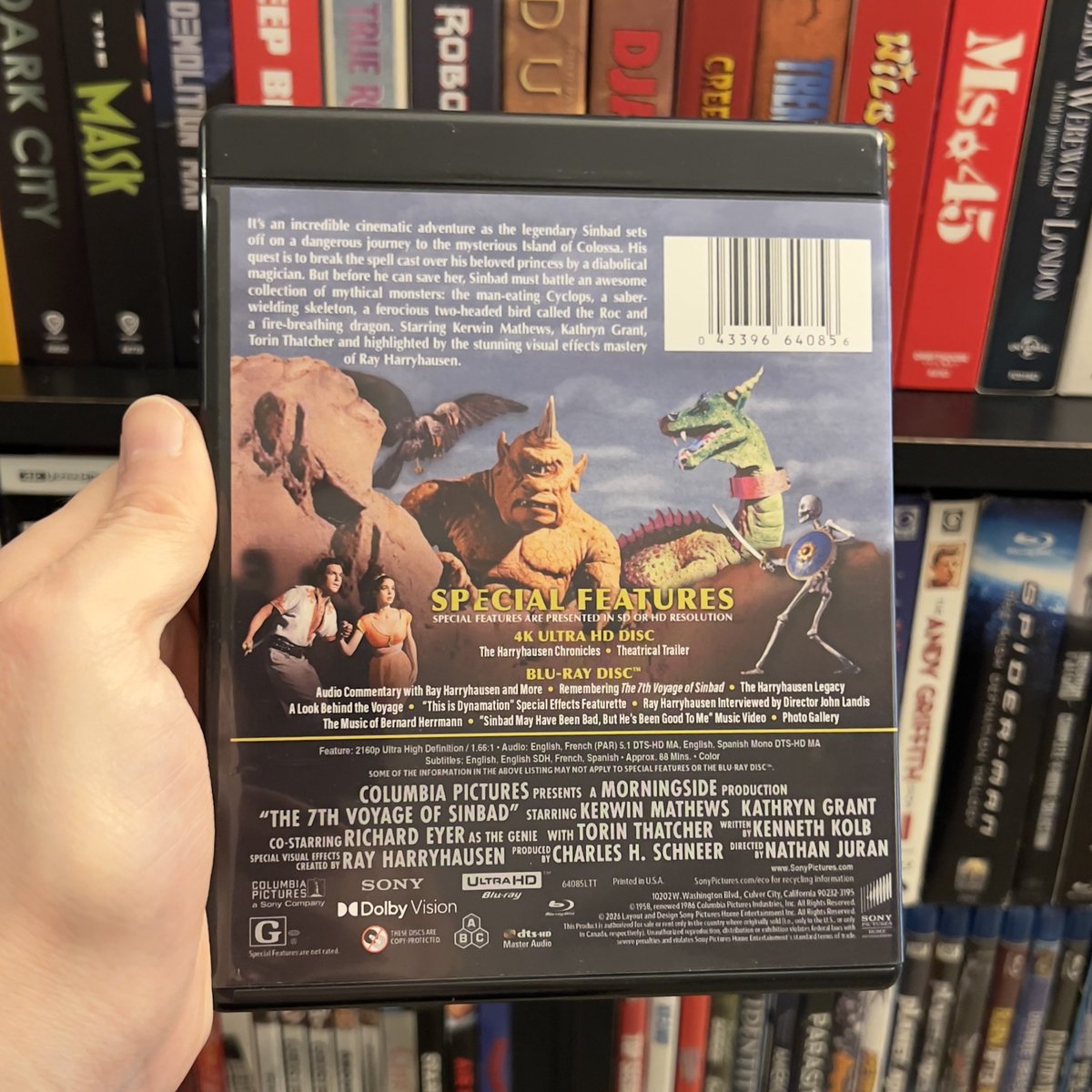 HighDefDiscNews's tweet photo. /// #NewArrival ///

THE 7TH VOYAGE OF SINBAD on 4K UHD Blu-ray via @SonyPicsAtHome. Available on July 21. #4K #Bluray #PhysicalMedia #RayHarryhausen 

Package art 🧵 1/2

Order it / #ad 

4K @ Amazon / https://t.co/xaf62MZ2US

4K @ MovieZyng / https://t.co/GN4xnfd065 https://t.co/bEGwLYkpkZ