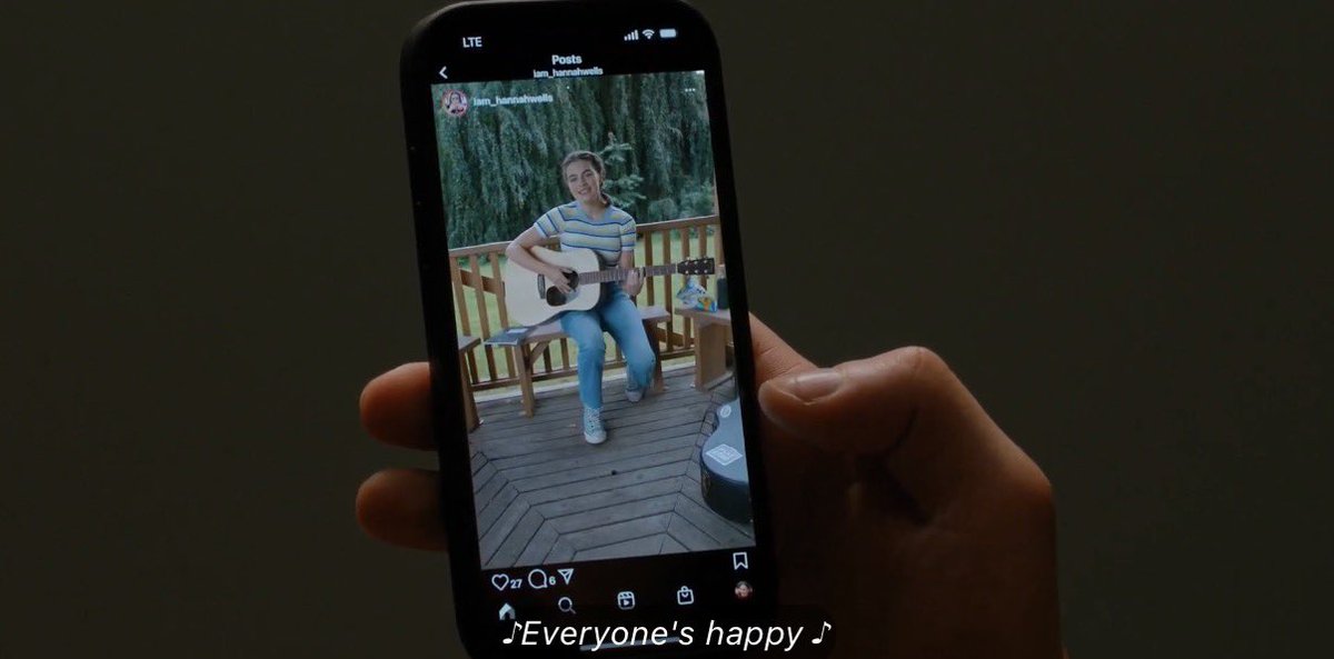 zarapliers's tweet photo. friendly reminder garrett was getting harassed by delaney all game but at this moment he realized it was 15 year old innocent hannah that was singing in those Instagram videos that endured the abuse and went ballistic https://t.co/KyhJL9gYLU