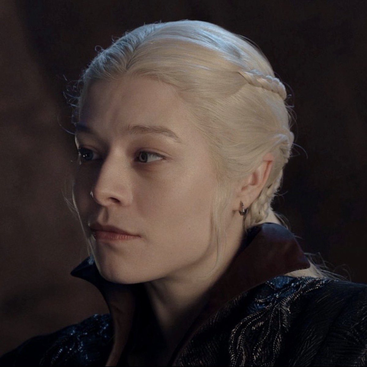 femmenyra's tweet photo. the most vampire rhaenyra to ever vampire https://t.co/N5IqvndE92