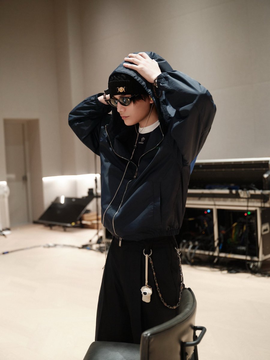 Elin_S2_'s tweet photo. 260715 우혜 인스타

4 days to meet

#정우혜 #DingYuXi #丁禹兮 https://t.co/QokkSszFoj