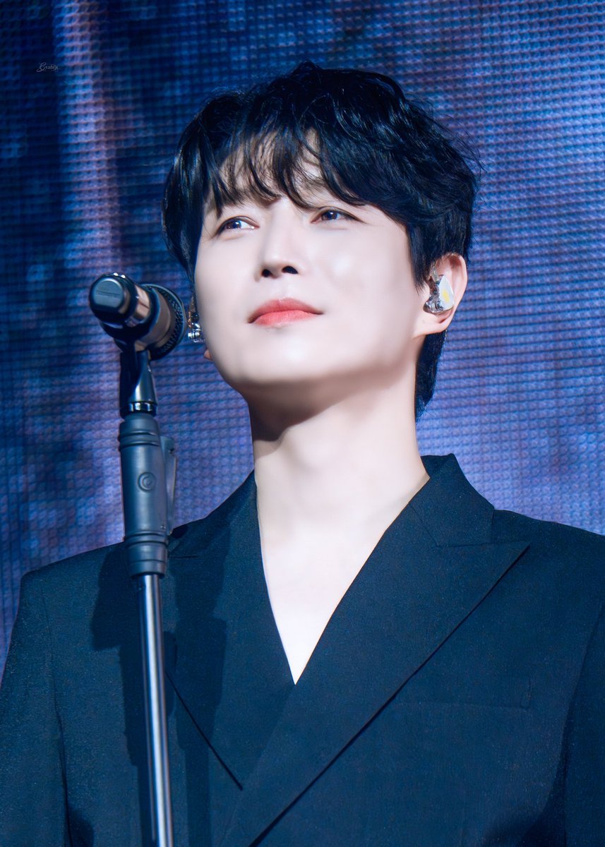 DearUniverse04's tweet photo. Happy birthday to Forestellaโs cutie eldest and warm-hearted vocalist, Bae Doohoon! ๐ฅณ๐
Wishing you endless happiness, good health, and countless reasons to smile ๐๐
#๋ํ ๋ผ๊ฐ_์ธ์์_์จ_๋
#Happy_Doohoon_Day
#ํฌ๋ ์คํ
๋ผ #Forestella @official_fore
#๋ฐฐ๋ํ #BAEDOOHOON #DOOHOON https://t.co/WGmL0UeNxX