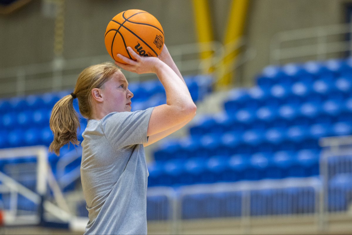 QU_WBB's tweet photo. Dialed In. 🔒

#BobcatNation x #ncaawbb https://t.co/N1Rvq0mPhq