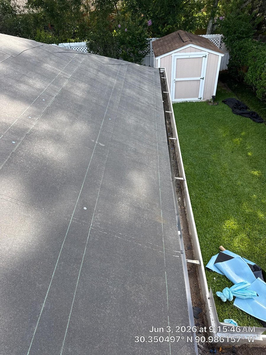 CanalesAnd37740's tweet photo. ✨ Build with confidence with Canales Construction And Roofing LLC 🏠
Professional roofing, siding, framing, and remodeling services backed by 18 years of experience.
📍 Louisiana
📞 225-276-4135

#RoofingServices #Construction #HomeRenovation #Louisiana https://t.co/KCZFL2mrBZ