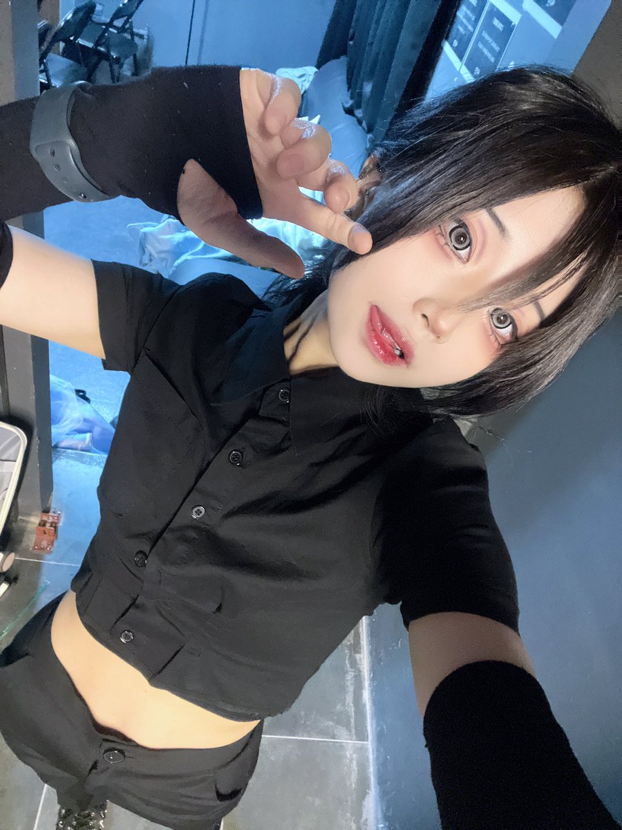 LOGSHITE_REO's tweet photo. 수요일 파이팅 ᯓ★.ᐟ https://t.co/Lkm7zi3CxW