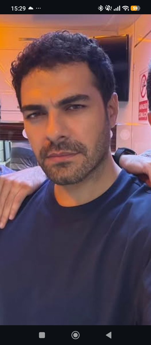 AhciaI's tweet photo. @TahreerH82 @gokberkyldrm The king of acting #Gökberkyıldırım size çok seviyoruz çok https://t.co/WsPmWL7mkG