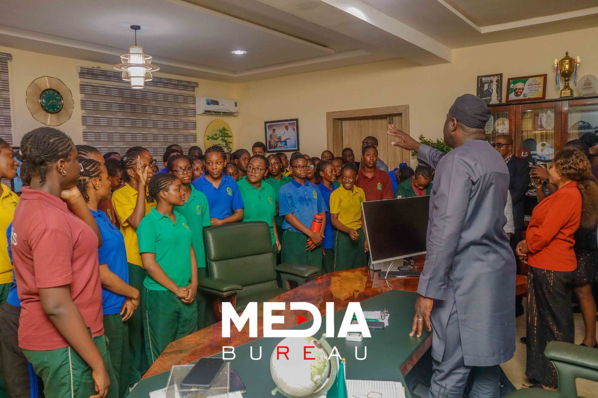 AMUWOODOFINLGA1's tweet photo. CHRISLAND SCHOOL STUDENTS PAY COURTESY VISIT TO EXECUTIVE CHAIRMAN

Students of Chrisland School paid a courtesy visit to the Executive Chairman of Amuwo-Odofin Local Government, Prince Lanre Sanusi, as part of an educational engagement aimed at fostering civic awareness and leadership.

The Chairman warmly received the students and encouraged them to remain dedicated to their studies, uphold good values, and continue striving for excellence. He also reaffirmed his administration’s commitment to supporting initiatives that promote quality education and the development of young people across the local government.

Signed:
Josephine Owuye
Supervisor for Public Affairs & ICT
Amuwo-Odofin Local Government