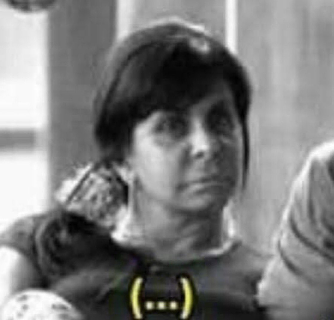 ؘ tweet media