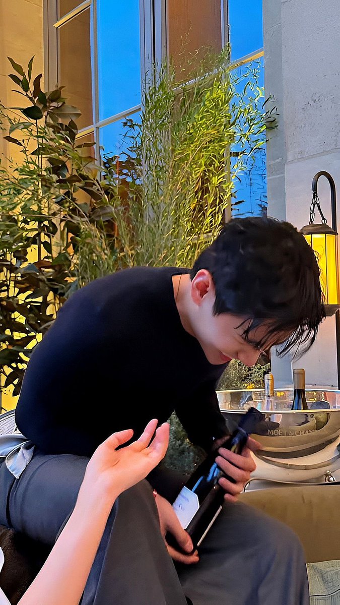 julia⁷ *ੈ✩ saw bts munich d1 & d2 tweet media