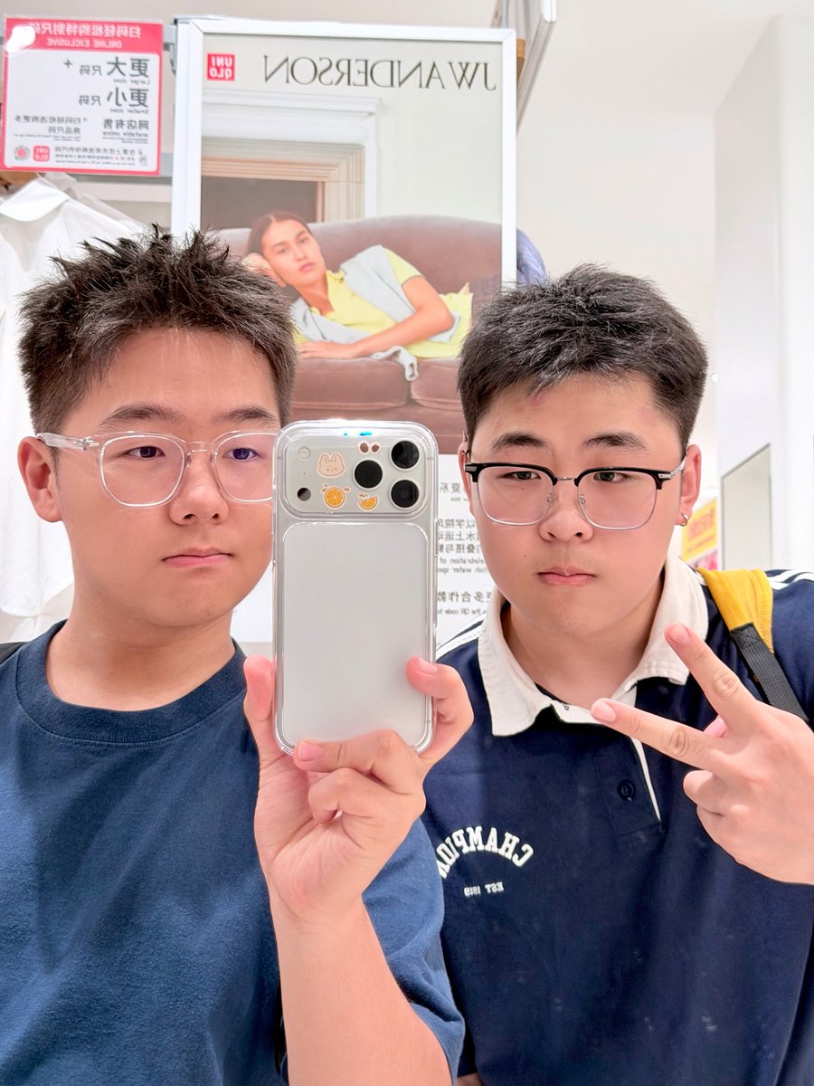 backkomm323's tweet photo. 出来玩了 https://t.co/1AuKCZV0dQ