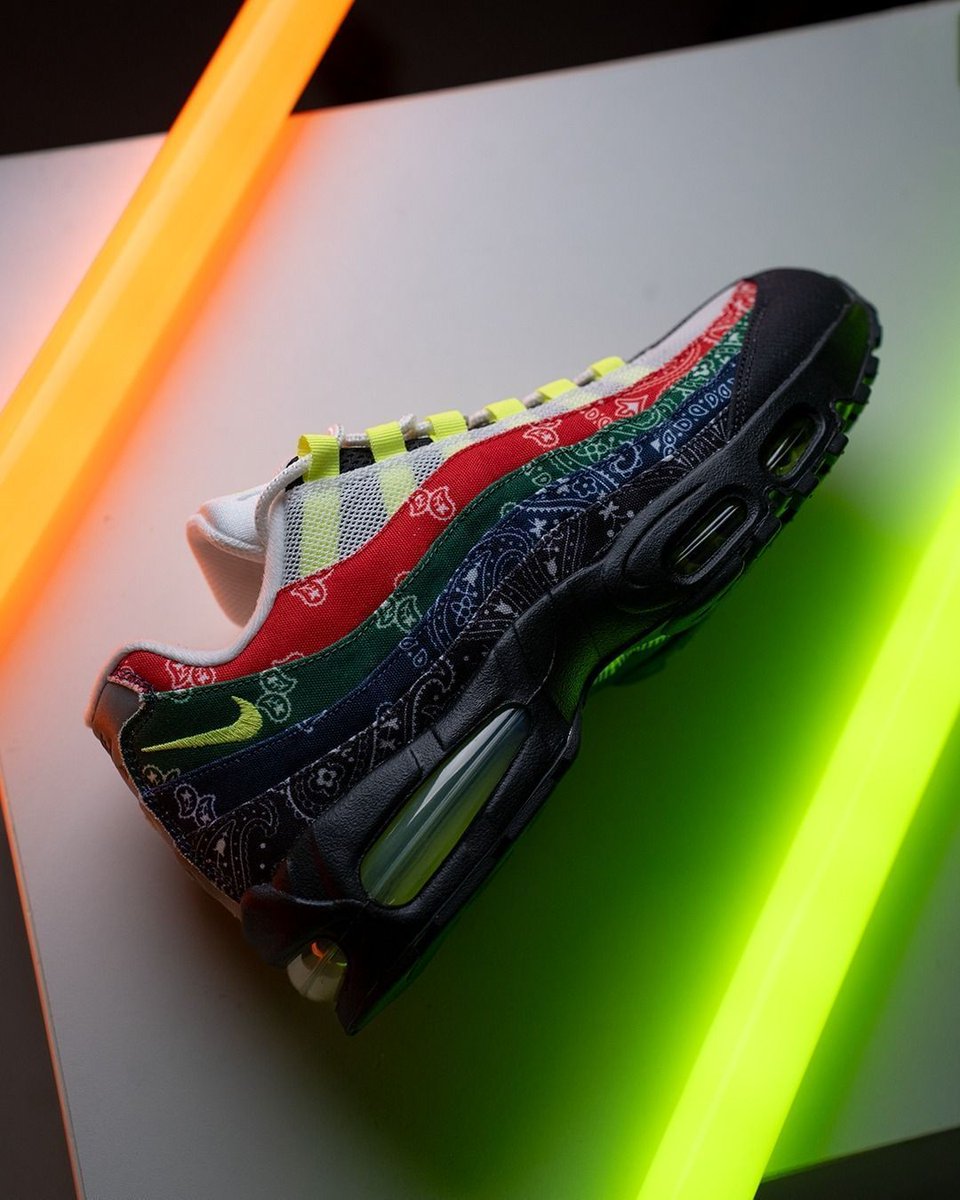 KicksFinder's tweet photo. Ad: LAST SIZES via Sneaker Politics
Nike Air Max 95 OG "Bandana"
$104.50 (Retail Price: $190)

>> https://t.co/w89H8Osx5u https://t.co/UO0wsjCEVg