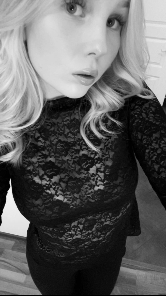 paakoslsd's tweet photo. Do you like my new shirt
#blondr #shirt https://t.co/GZWTTNAFFD