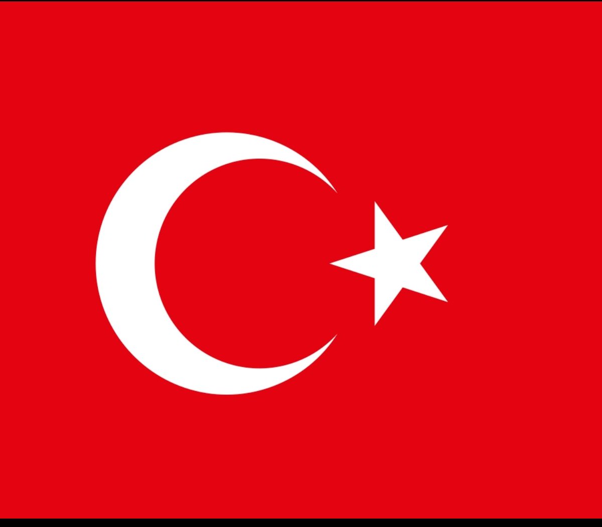 onlydramaX's tweet photo. Barış Özcan yaklaşık 10 yıldır Türkiye'ye gelmiyor. https://t.co/HTb7vf36im
