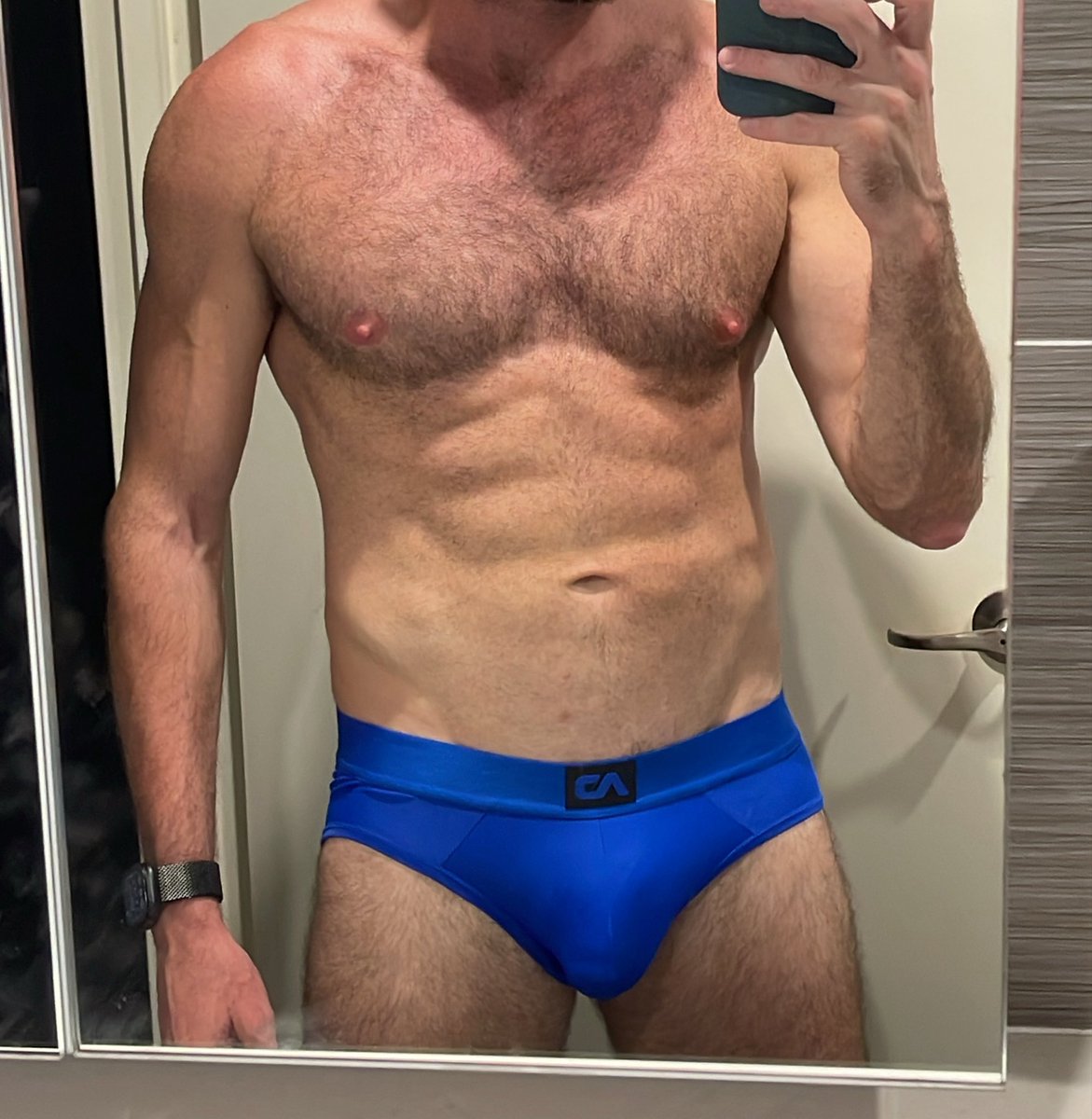 AlphaDomIrish's tweet photo. Kneel and #worship my #Alpha physique!!

#findom #cashpig #finsub #feet #chest #hairy #addictedaustralia #briefs https://t.co/QPsZwna96C