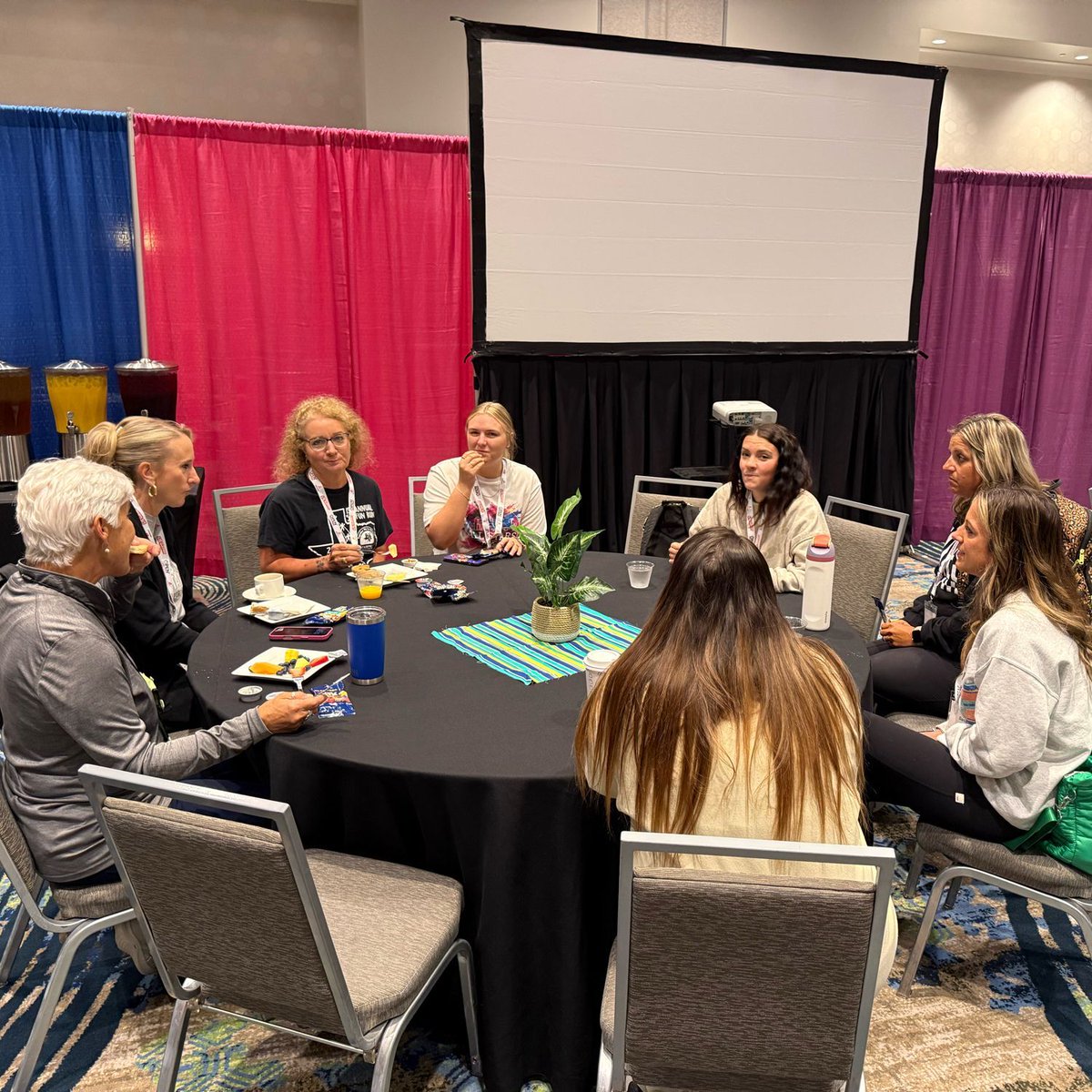 TexAHPERD's tweet photo. Thank you for an incredible Summer Conference. @EmbassySuitesDenton may have started as a new venue, but by the end of the conference, it felt like home - filled with friends, great food, &amp; laughter! Did you miss it? Join us in Dec 26 for the 103rd Annual Convention! #TexAHPERD https://t.co/4ah8NsKDBf