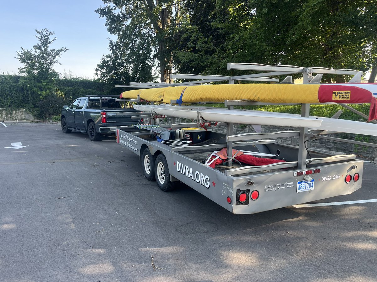 StJohnsPriest's tweet photo. Trailer loaded for @usrowing #RowFest Masters racing with @DWRADetroit https://t.co/JebpYHPMgO
