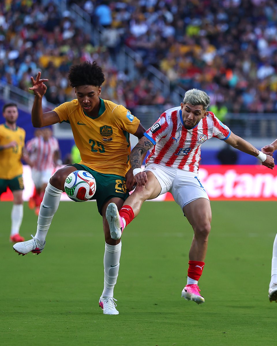 afk_234's tweet photo. #FIFAWorldCup
FT : Paraguay 0-0 Australia

Meraih hasil imbang kedua tim sama sama lolos ke babak 32 besar, Australia berhasil lolos berkat finish di posisi kedua Grup D sementara Paraguay lolos lewat jalur peringkat tiga terbaik. https://t.co/CXzEmJiXzM