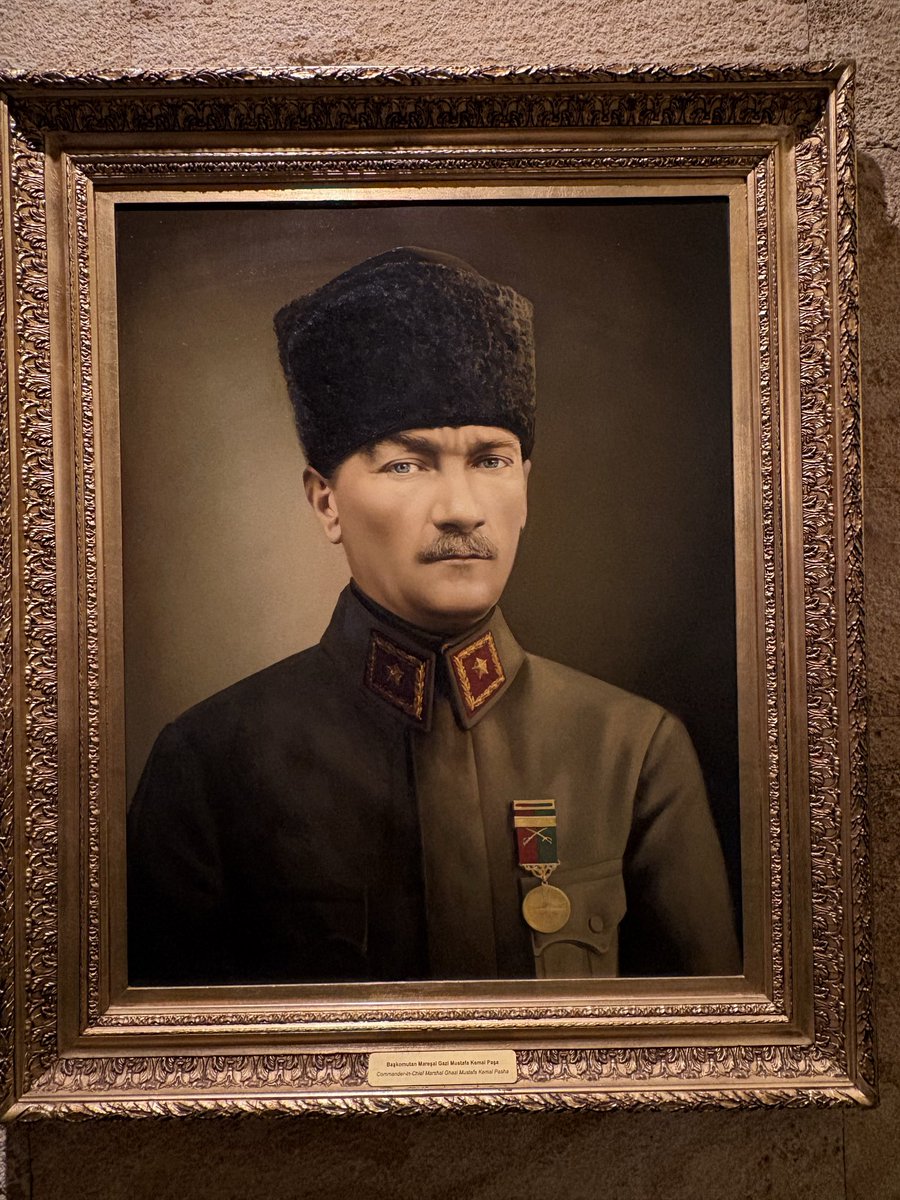 lahuzzz's tweet photo. 🇹🇷  Cumhuriyetin ışığında, daima izindeyiz ATAM 🇹🇷 https://t.co/TFOFJxh33R