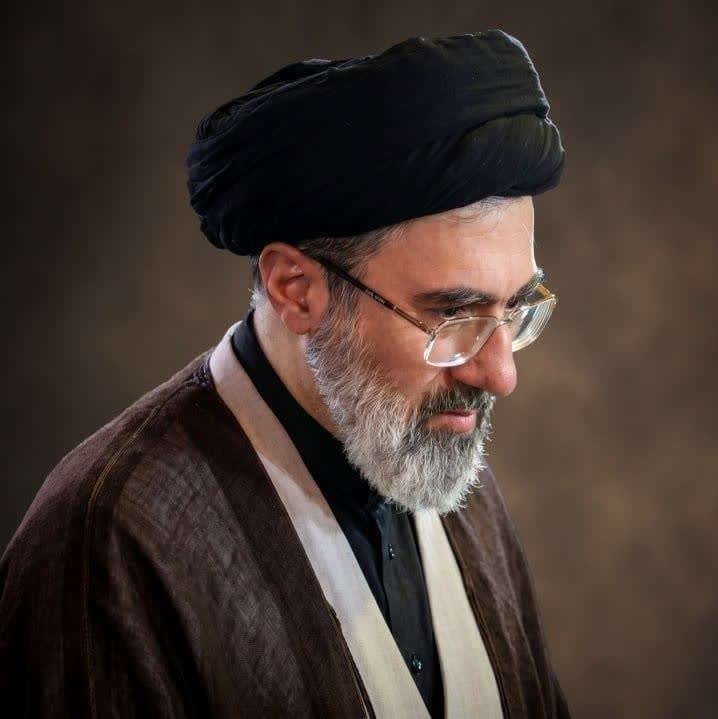 hossein_ai_118's tweet photo. #اللهم_عجل_لولیک_الفرج
به قول عراقیا:
الموت اولی من رکوب العاری
نحن جنود المجتبی الکراری...❤ @Rahbarenghelab_
#ایران #عراق #اسلام #جنگ #دفاع #iran #iraq #islam #wae #المقاومة #حزب_الله #مرگ_بر_اسرائیل #Anti_Zionism #tehran https://t.co/FWsdeLpGSx
