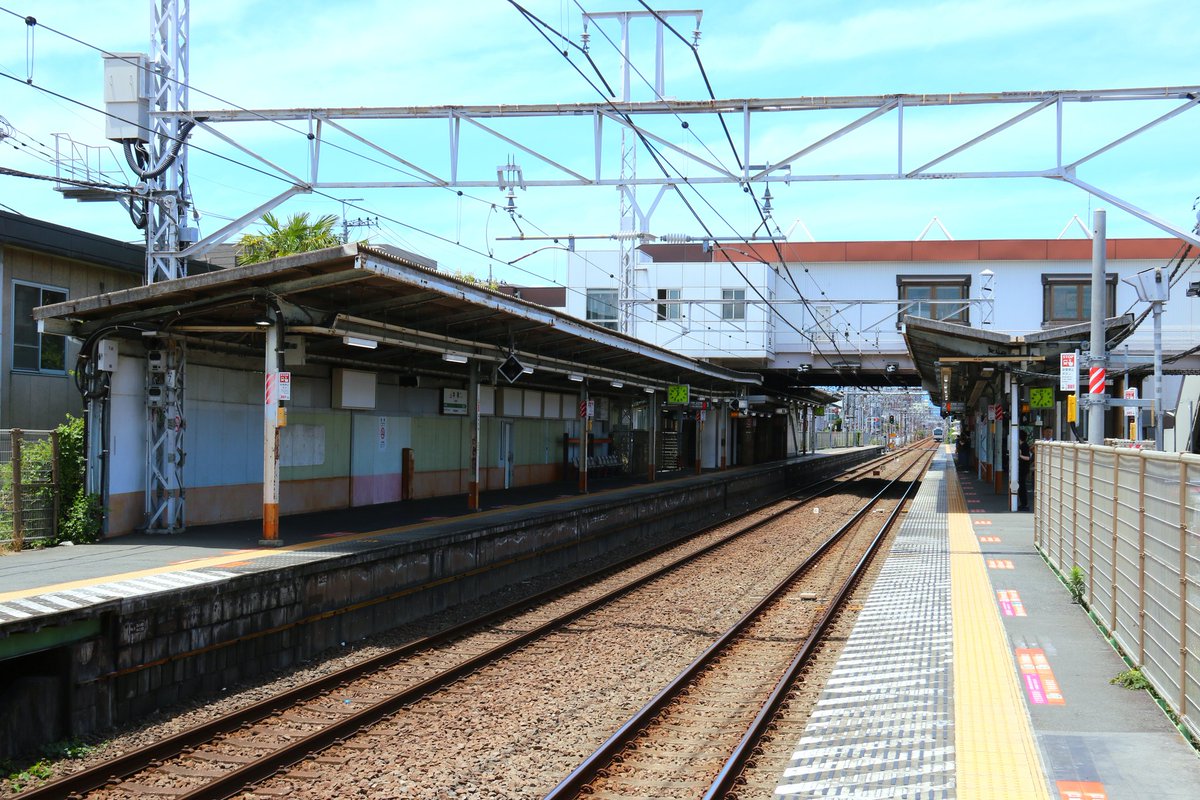 Suminoe_0774's tweet photo. 中神
Nakagami

所在地…東京都昭島市
開業日…1908年5月16日

相対式ホーム2面2線を有する駅。

#中神駅
#すみの駅之江
#駅巡りRe_青梅奥多摩編 https://t.co/hlKWCVKH8U