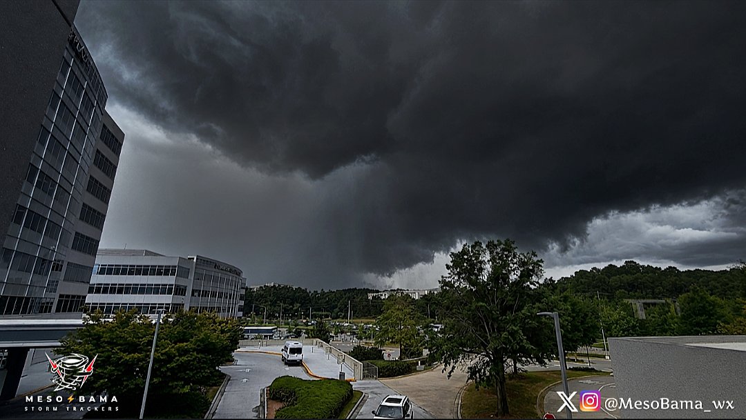 MesoBama Storm Trackers tweet media