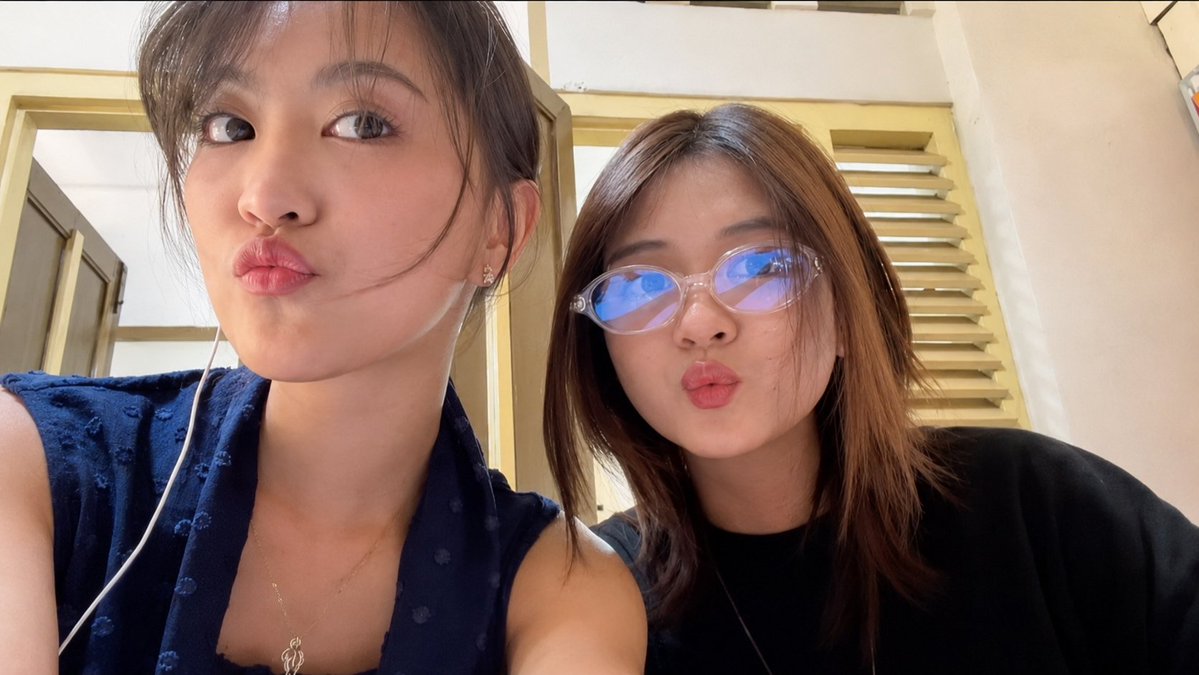 worldofgree_'s tweet photo. icel &amp; kity 🧚‍♀️🐟 https://t.co/I2KrtkoWw9