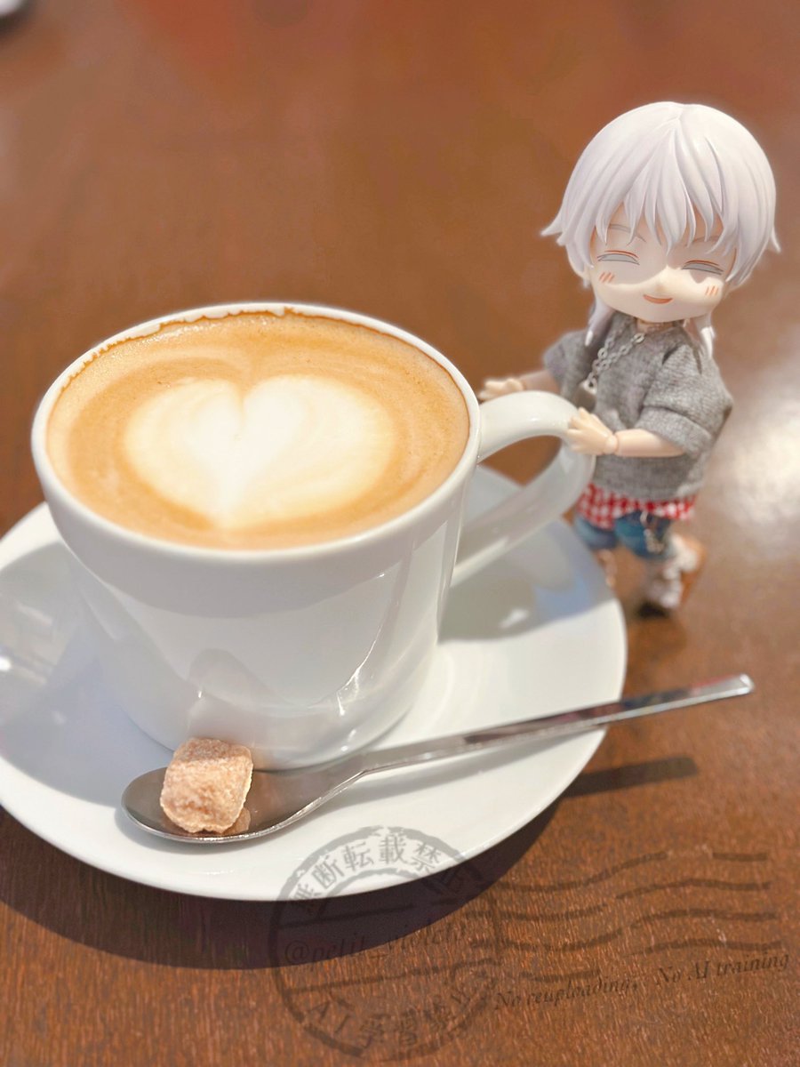petit_violets's tweet photo. あるじたち、おはよ〜！！ https://t.co/YYMpdOkEwu
