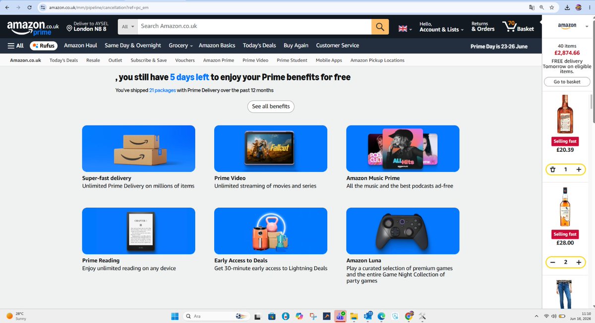 aycell_c's tweet photo. Problem isn't that I don't know how to cancel Prime. I've tried 5 times since May and it's still active. I've sent Amazon Executive Customer Relations screenshots 3 times. Please address my actual complaint instead of sending cancellation instructions again @AmazonHelp @AmazonUK https://t.co/cIh80V76mk