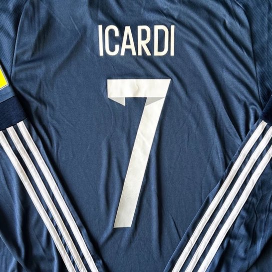 golsdobrasil1's tweet photo. Se o Speed meter a camisa do Icardi da Argentina será uma das maiores resenhas da história desse esporte maravilhoso 😂 https://t.co/KWRucQuVyI