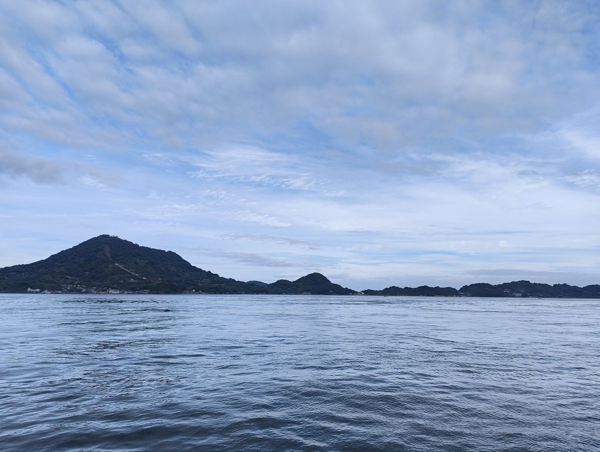 hide62_ tweet picture