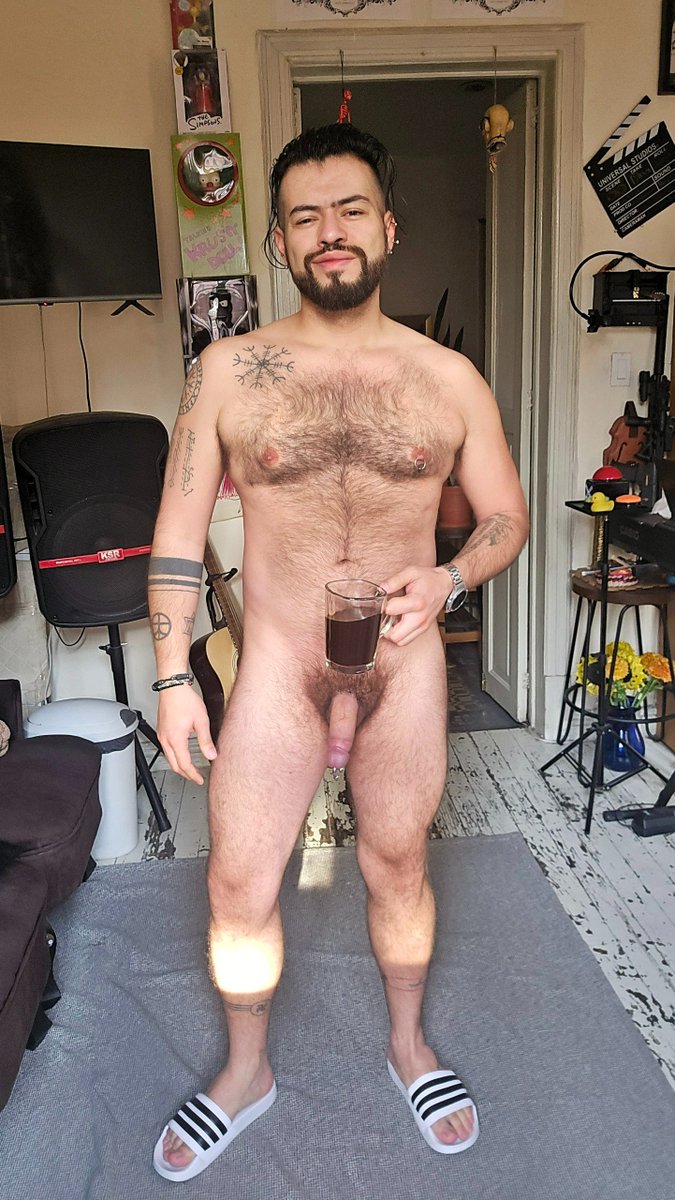 AlexanderSotoOF's tweet photo. #InternationalNudeDay.
Isn't meant to provoke. It's simply my everyday life. This is how I drink coffee, read, relax and live. #Nudism it's my comfort, my normal. I don't expect everyone to live this way. I only hope that one day a naked body won't be seen as a problem. #Nudism https://t.co/UmZmyCh2BL