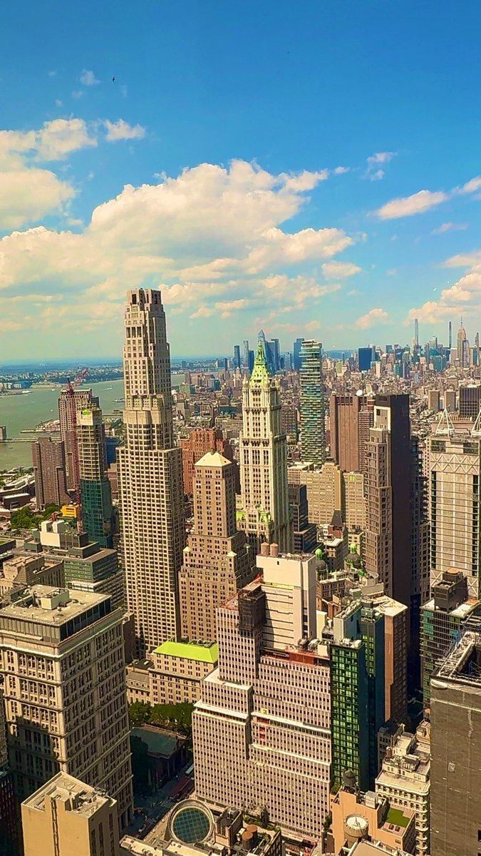 herperfectgig's tweet photo. A table with a view, please…✨

60 floors above - where the skyline steals the spotlight and the ambiance is just as unforgettable as the meal.

Manhatta is more than a beautiful restaurant with amazing food -it’s an experience!🥂🌃
#NYCFun #TryAndKeepUp #50Before50 https://t.co/HQzy6rEZo9