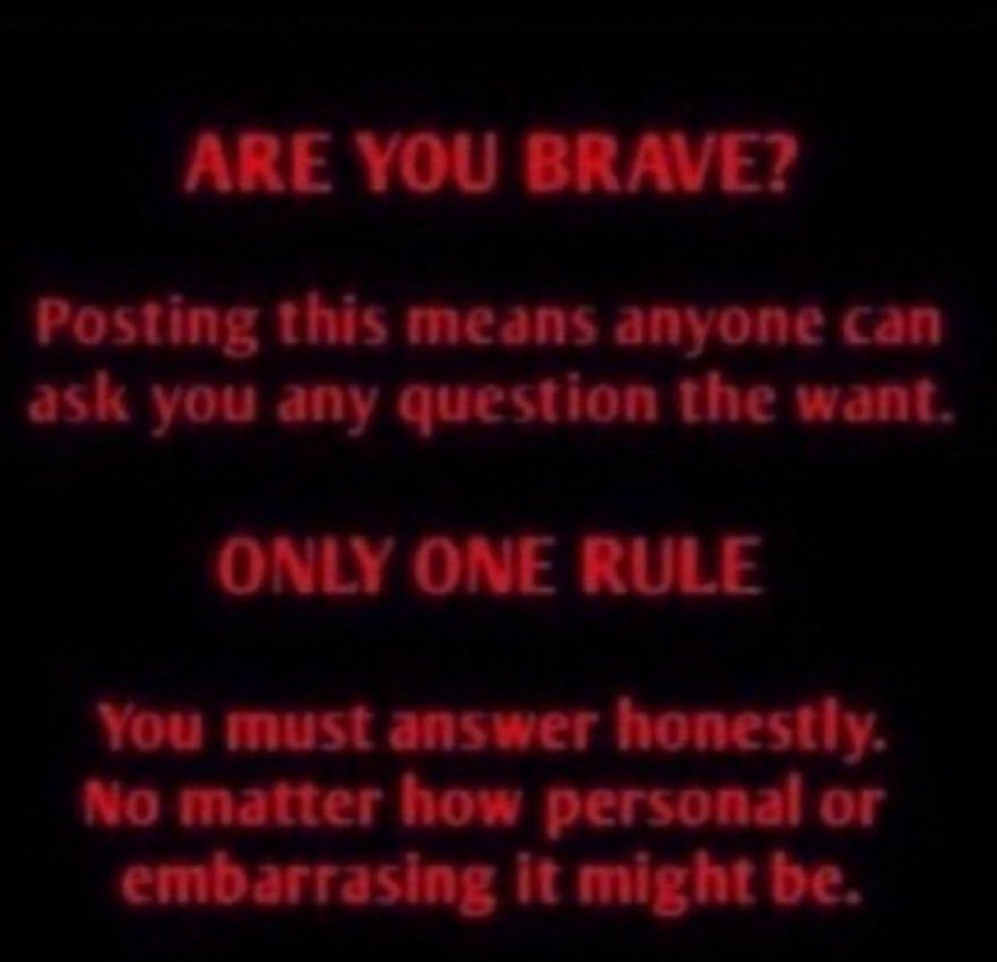 yur1_1ko's tweet photo. Hi guys question me anything https://t.co/Pkkg1tvB5h