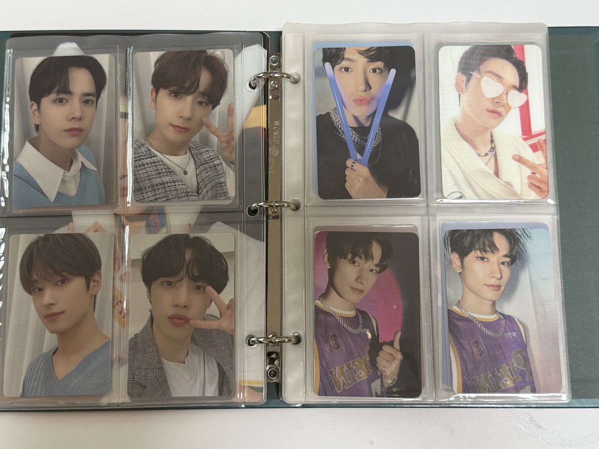 hamcatmochabun's tweet photo. 더보이즈 덥뮤다 현재 이재현 영훈 주연 선우 포카 양도
미공포 시그 앨범 포카 등등

일괄 3.0

Tbz 주연 선우 영훈 뉴 큐 theboyz hyunjae 더보이즈양도 더비 더보이즈엠디 더보이즈무나 넥타 로어 토담 로투킹 에버라인 콘서트럭드 럭키드로우 더마토리 메이크스타 트레카 하트성기넥타 로어 https://t.co/71dRCginsB