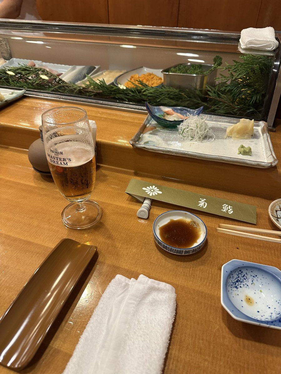 Kachu0_0's tweet photo. 2日目の北海道食い倒れ道中
・やっぱ北海道なら塩&amp;味噌だろ！
・小樽の菊鮨と食べ比べ٩( 'ω' )و

3日目はラベンダー畑と動物園行ってきます！ https://t.co/xogrmezsdD