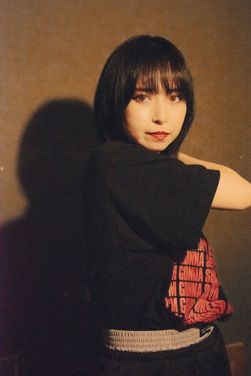 tachibanaayaka0's tweet photo. おはようございます☀︎
次のライブは大阪です🎉

◆7/25(土)大阪MUSE BOX
OP18:30  ST19:00
⭐︎入場無料(1ドリンク代別途要)
▼ご予約
https://t.co/LC8qnJG9tK

◆7/26(日)大阪サーキット出演
リストバンド交換：12:00
開演12:30
▼チケット
https://t.co/ctdBJjD81k https://t.co/LpoSmrDK3x