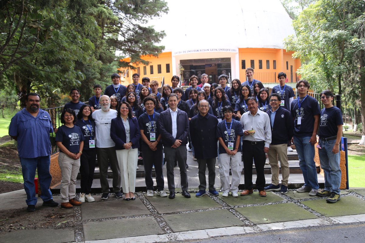 inaoe_mx's tweet photo. #BoletínInformativo | El Taller de Ciencia para Jóvenes del INAOE cumple 25 años |

Nota completa en ⬇
🔗  https://t.co/hVcxF8gbv1 https://t.co/J5Y0173Jzy