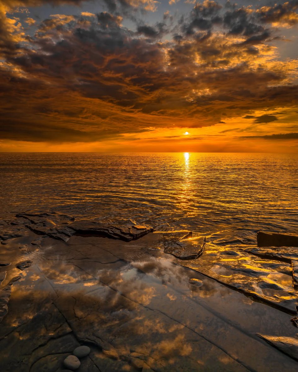 sunset_skyiz7t's tweet photo. ☀️☁️ Sunset_sky_clouds_  Presents :

📸Photo By : @s.k.h.y.t.k 
📍Place :#japan 

Please visit his/her wonderful Gallery

🚫ONLY ORIGINAL PHOTOS PLEASE
🌥️☀️☁️☀️☁️☀️☁️☀️☁️☀️☁️☀️

Thank you very much for your great support!

Friend gallery:… https://t.co/UWRSrDt0bh