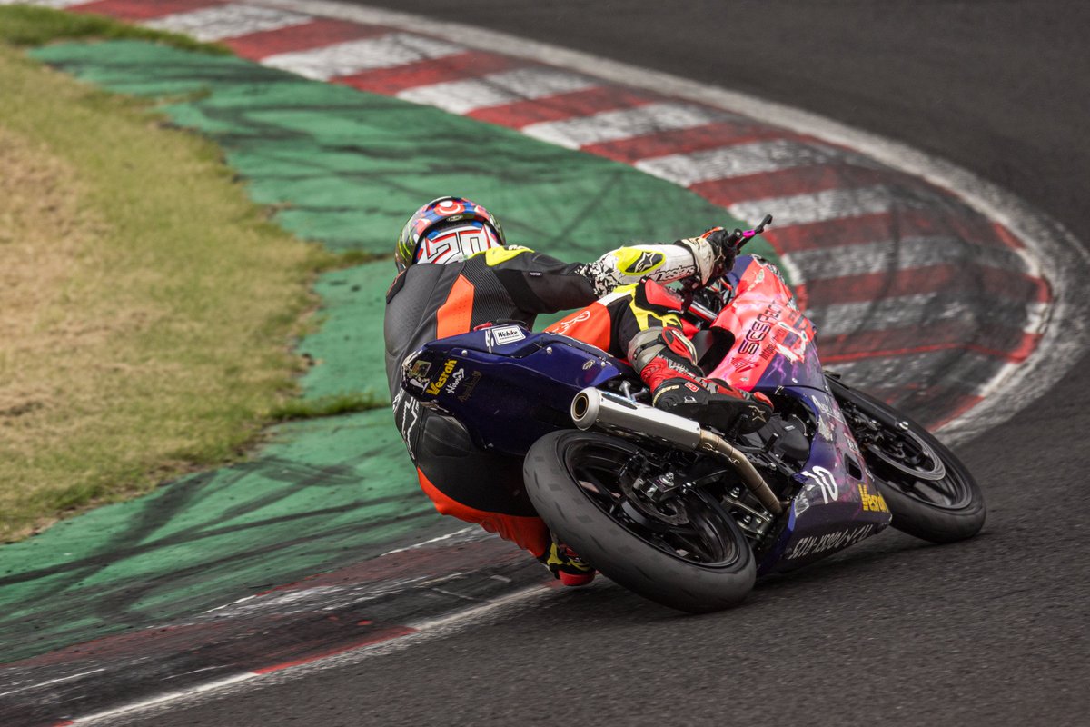 Ryo_YZFR1's tweet photo. P4
悔しすぎる
来年の筑波戦は必ず。
チームのみんなには感謝でいっぱい!🫶🏻
いつもありがとうございます!
#SCSRacing
#Apollon
#ミニろく https://t.co/AuEhQRoj6W