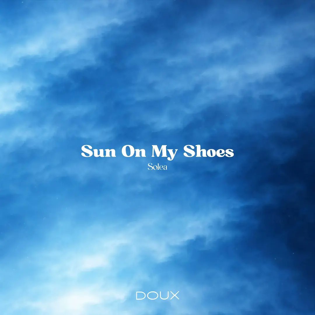 susamishin's tweet photo. しんちゃん®️は Sun On My Shoes - #Solea をいま聴いているよ!
#NowPlaying
#YouTubeMusic https://t.co/sN5xID7O0h