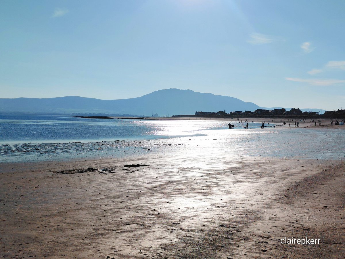 clairekerrbear's tweet photo. No Filter Needed .....
#Greencastle #CountyDown
#CarlingfordLough #CooleyMountains #CountyLouth
@barrabest @geoff_maskell @angie_weather @WeatherCee
@WeatherAisling @BBCWthrWatchers https://t.co/UBh7jlZTmh