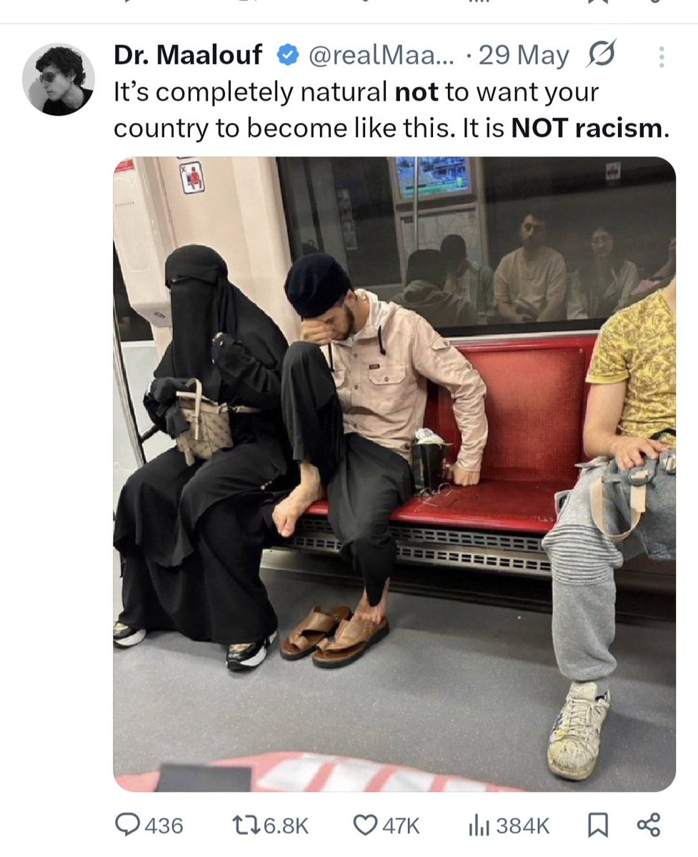 WrenGrass's tweet photo. It is completely natural to recycle messages &amp; images repeatedly when farming engagement for a living. 

On this platform, this account appears to have every right to do it. 
It is definitely NOT bigotry or anything. https://t.co/4YfQUwJPAi