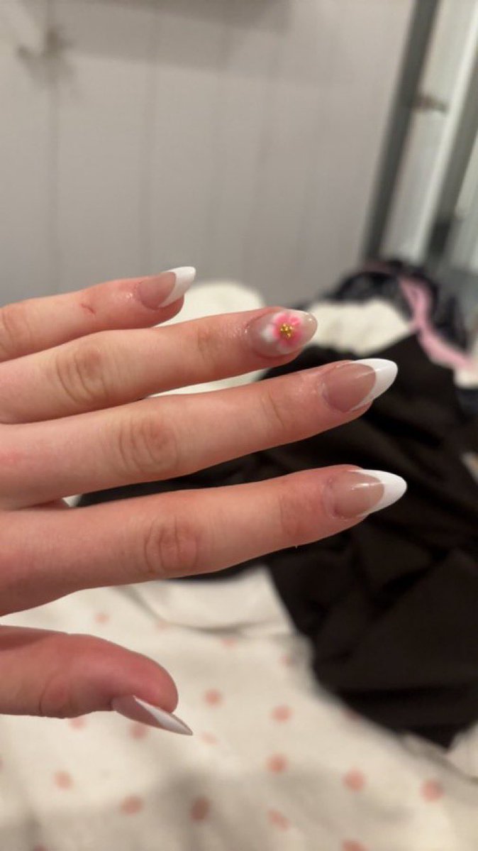 Kimberley0r's tweet photo. Doing video call sessions now 

Approach correctly!! 📹📸📸 

Findom paypig sissy softsub cashcow tribute techdom alphacouple kidslox whiteboys anydesk crypto alphamale debt #buyingcontent #nsfwtwt #findom #femdom #feet #redhead #sissy

#findom https://t.co/SUzRkjmTUi