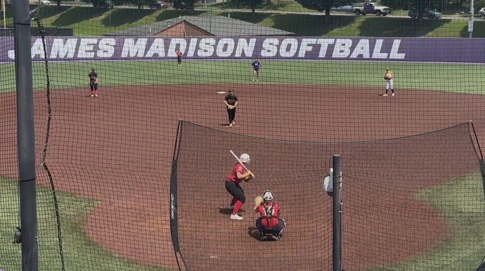 BrooklynMedhus's tweet photo. Great day at the July prospect camp at JMU! Had a great time growing my knowledge with some of the best! Thank you to everyone who made it so amazing! @Coach_LaPorte @samgress_  @ncheartbreakers @Nationals_Coach https://t.co/kYg4WJb5yI